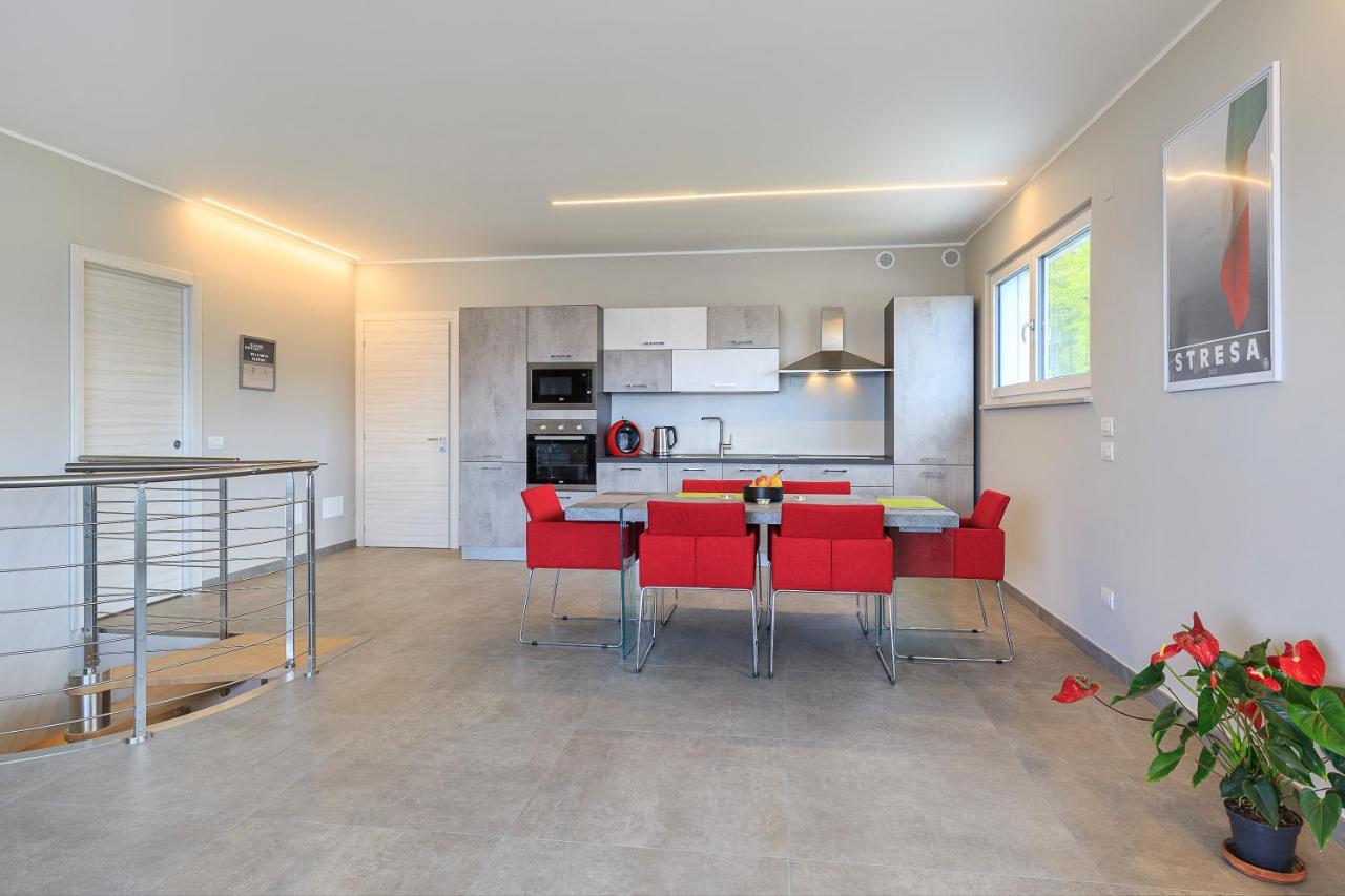 Skylake Penthouse By Impero House Στρέσα Εξωτερικό φωτογραφία